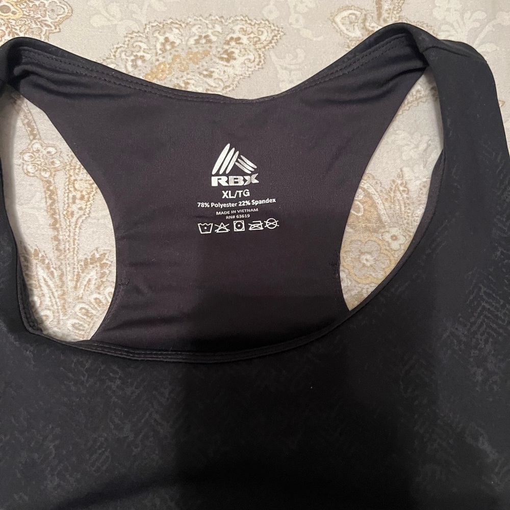 Workout top